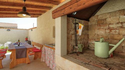 Αίθριο ή υπαίθριος χώρος στο Ferienhaus mit Privatpool für 6 Personen ca 89 qm in Manjadvorci, Istrien Bucht von Raša