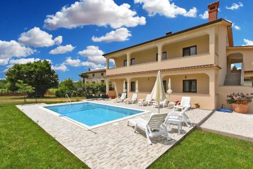 Ferienwohnung für 6 Personen ca 120 qm in Dvori, Istrien Istrische Riviera