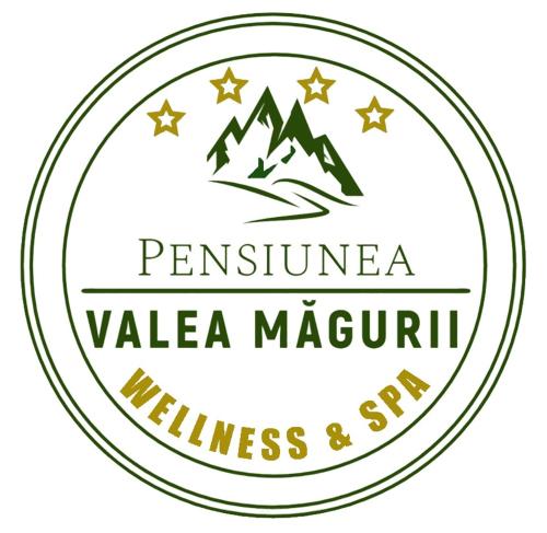 VALEA MAGURII في نوفاسي-سترايني: صورة من pinehurst vale magnolia برية وشعار المحلات