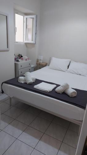 SEA BREEZE NEW VAPORIA SYROS