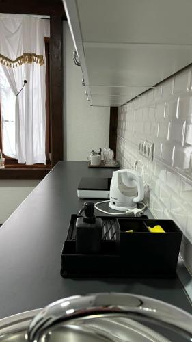 Una cocina o zona de cocina en Apartments HAN Alifakovac-Sarajevo