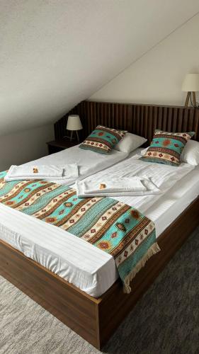 Cama o camas de una habitación en Apartments HAN Alifakovac-Sarajevo