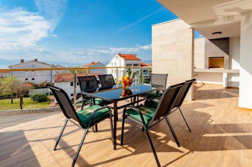 Ferienwohnung für 6 Personen ca 90 qm in Milčetići, Kvarner Bucht Krk