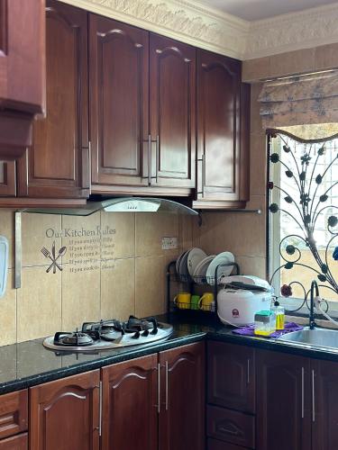 Dapur atau dapur kecil di Seladah Stay