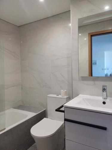 Ένα μπάνιο στο Sea Views Gran Alacant