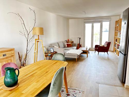 Barba Artful Flat, cosy flat 10 minutes from Paris