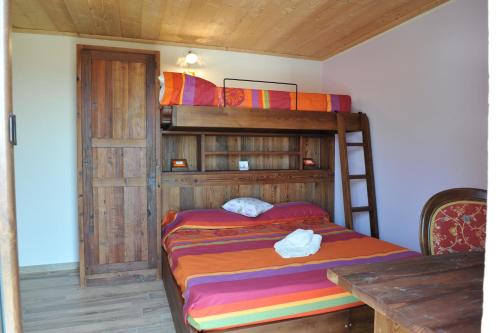 Łóżko lub łóżka w pokoju w obiekcie Affittacamere Belvedere
