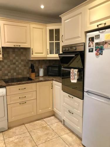 Una cocina o zona de cocina en Pier View Portmagee