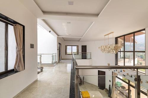 Una cocina o cocineta en Vallys,in --Valley View with Infinity Pool