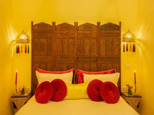Letto o letti in una camera di Riad dada Messouda spa