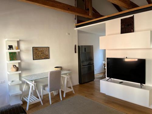 Victoria Studio photo 19