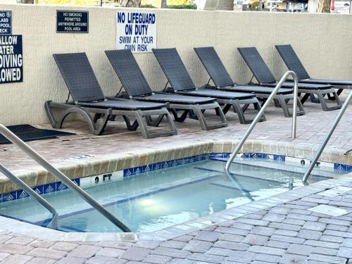 Sea La Vie Oceanfront Studio photo 54