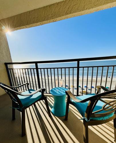 Sea La Vie Oceanfront Studio photo 7
