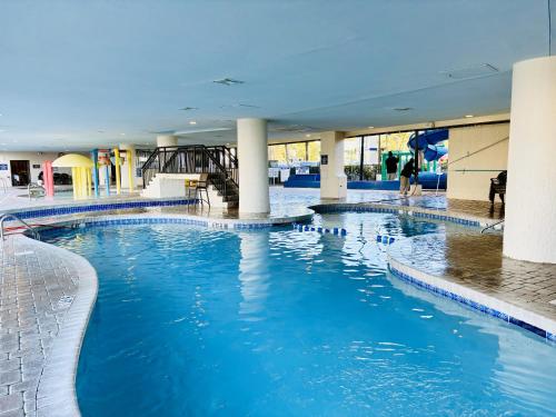 Sea La Vie Oceanfront Studio photo 57