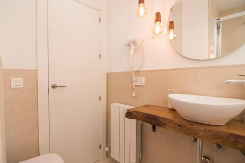 Amplio y moderno apartamento en el centro Granada
