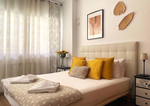 Vuode tai vuoteita majoituspaikassa Apartment 3 bedrooms Camp Nou