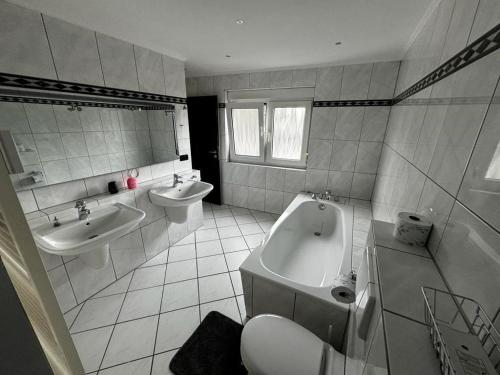 Phòng tắm tại Altstadt-Glück - Terrasse&Sauna