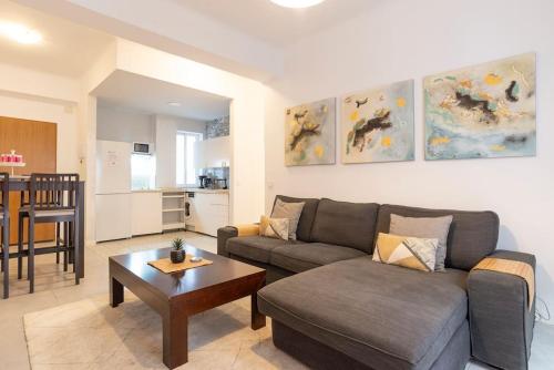 3 Bedroom Flat in Historic Centre