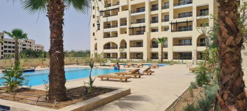 Aldau Heights lovely studio