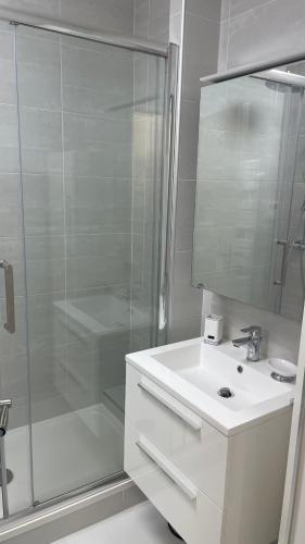 Un studio de luxe Les Champs Elysées
