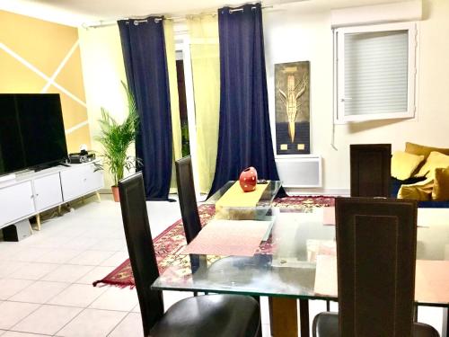 APPARTEMENT T2 - 75 m2 VELODROME PRADO