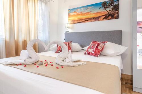 Postel nebo postele na pokoji v ubytování Holiday house Kata-Babina