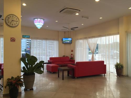 Lobby o reception area sa Hotel Mirage PD