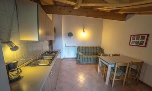 Kuchyň nebo kuchyňský kout v ubytování Casa Enrico