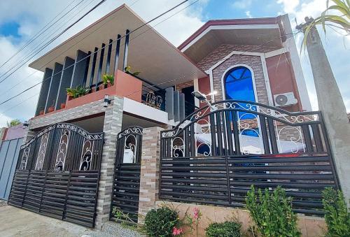 Bangunan di mana terletaknya homestay