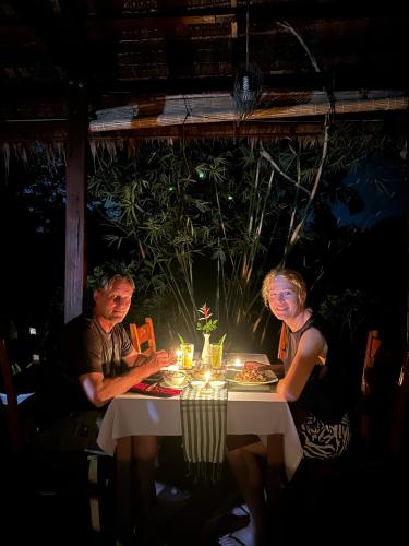 Επισκέπτες που μένουν στο MEKONG SILT ECOLODGE