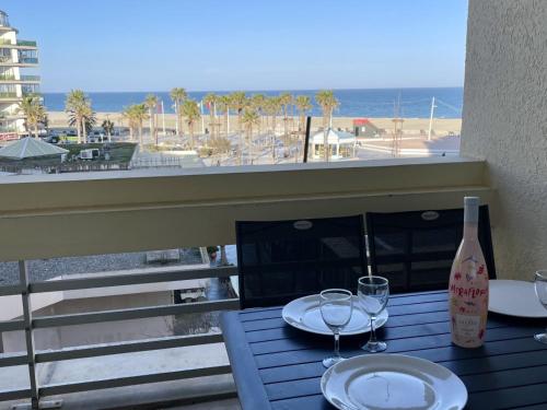 Appartement Moderne 5 Couchages avec Parking et Piscine - FR-1-748-8