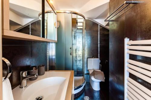 A bathroom at Aigli Luxury Villa - Seaview Panoramic Retreat