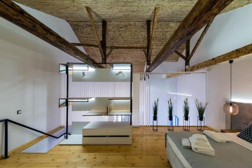 Kalamata Aigli Lux Seafront Retreats- Up to 11ppl