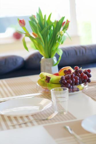 Makanan di atau berdekatan apartmen