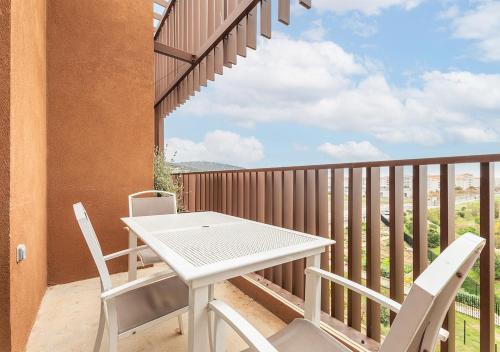 Cosy plage - Apt entièrement climatisé avec piscine partagée et garage clos