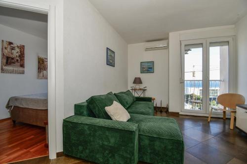 Trstenik Beach Apartment, Cute Place with Sea View