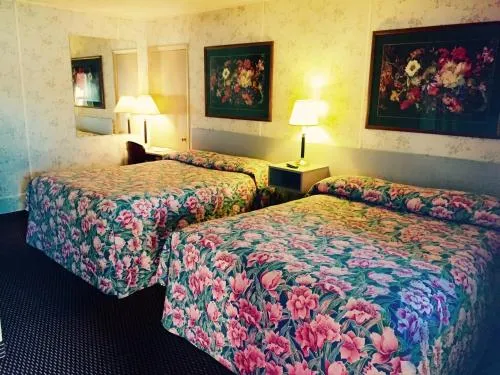 Travelers Inn Motel in Salem