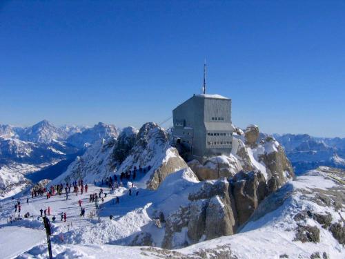a group of people on the top of a mountain at Antico Borgo Palue in Sottoguda