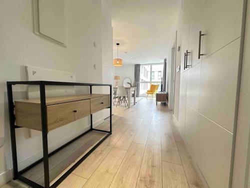 Jacinto Benavente 15, 7A con Parking gratis by YBH