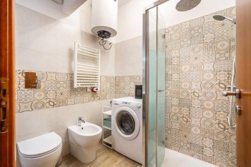 Koupelna v ubytování [MoroHouse] 50mt from Teatro Massimo