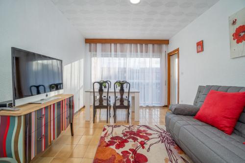 Basic Confort Apartamento Poeta marquina 2º 2027 con 2 dormitorios