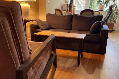 Grand appartement en rdc avec jardin