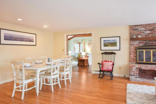 Φωτογραφία από το άλμπουμ του The Perfect Beach Getaway σε Orleans