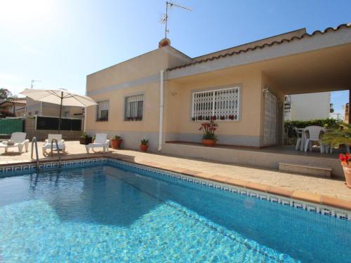 Casa cerca del mar con piscina privada, wifi gratis, aire acondicionado opcional, admite mascotas - ES-184-43