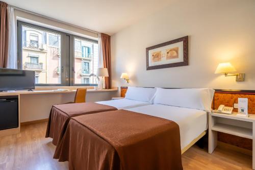 Hotel Glòries Image