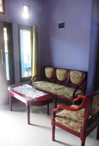 Ruang duduk di Kurnia Homestay