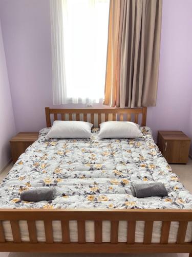 Voodi või voodid majutusasutuse LaoVardi Hostel toas