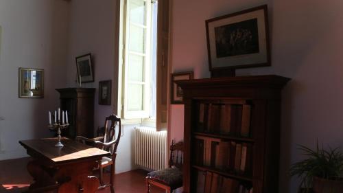 Perpustakaan di rumah percutian
