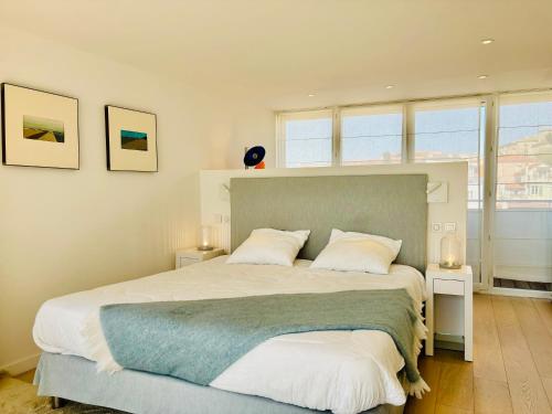 Superbe Penthouse avec vue panoramique sur la mer