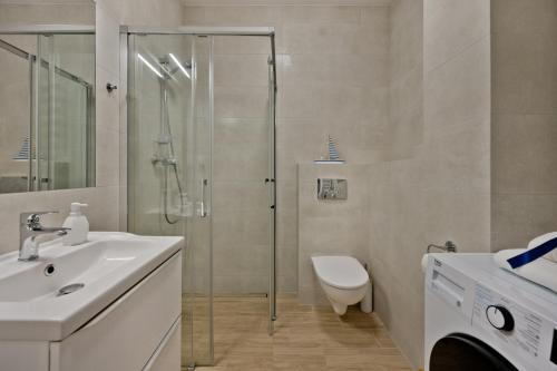 Ένα μπάνιο στο BlueApart Apartamenty Jurata